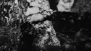 Earth vs The Spider - 1958