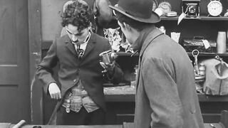 Charlie Chaplin - The Pawnshop - 1916
