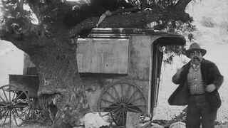 Charlie Chaplin - The Vagabond - 1916