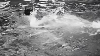 Charlie Chaplin - The Adventurer - 1917