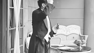 Charlie Chaplin - The Adventurer - 1917