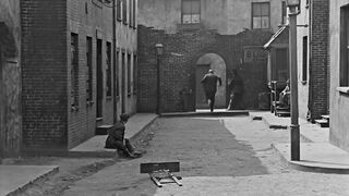 Charlie Chaplin - The Kid - 1921