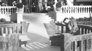 Charlie Chaplin - The Cure - 1917