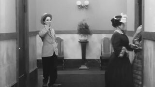 Charlie Chaplin - The Cure - 1917