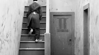 Charlie Chaplin - Easy Street - 1917