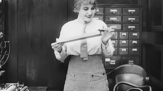 Charlie Chaplin - The Bank - 1915